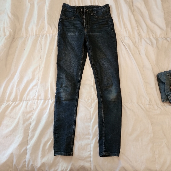 Jean - Picture 1 of 1